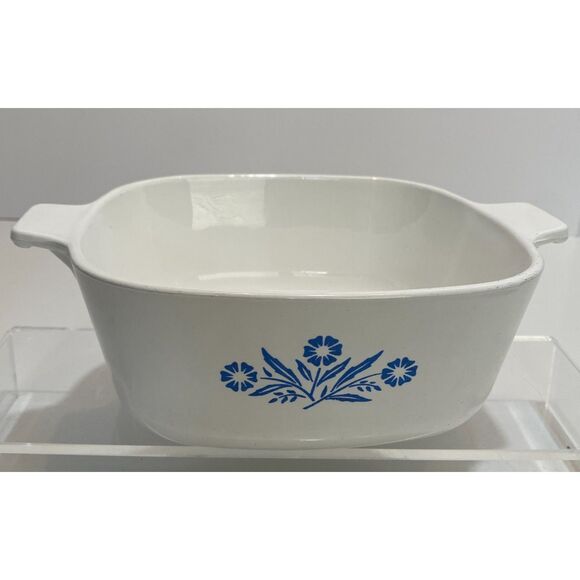 CorningWare Cornflower Pattern 1 Qt Casserole Dish No Lid - Picture 3 of 6